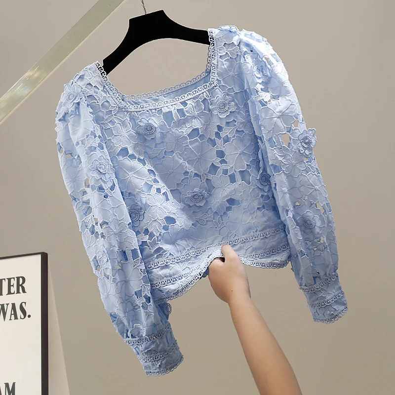

Elegant Hollow out Embroidery Long Sleeve Lace Shirt Fashion Design Sense Age Reduction Square Collar Top Women's Cotton Blen...