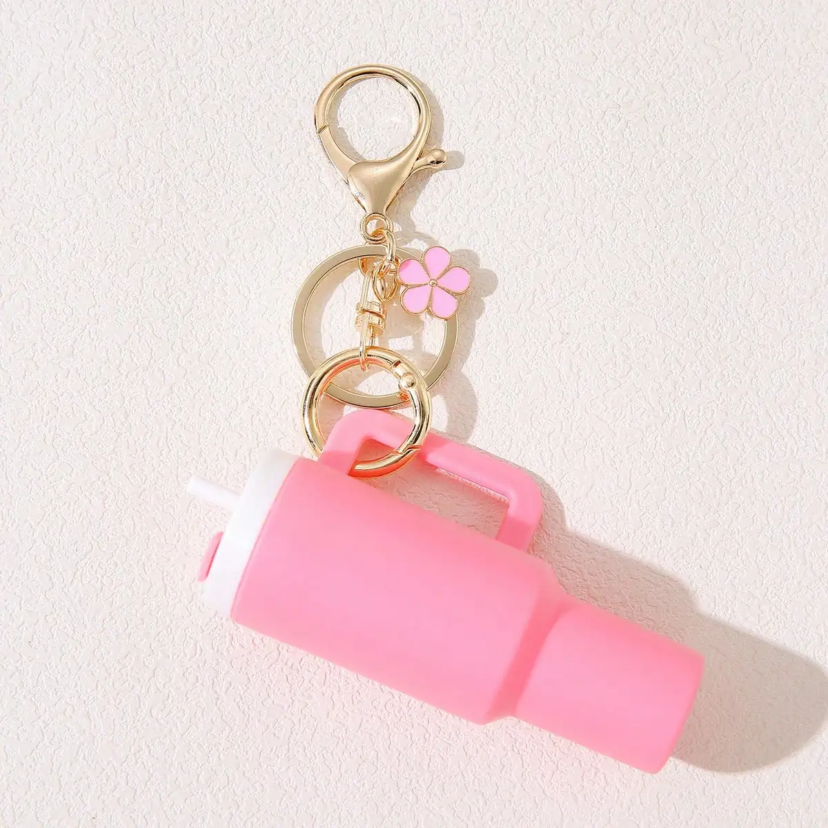 Cup Mini Tumbler Keychain Accessories Cute Cup Keychain With Flower Purse Handbag Backpack For Women School Car Accessories Goth Y2k Gifts For Mother, Father, Graduation, And Teacher