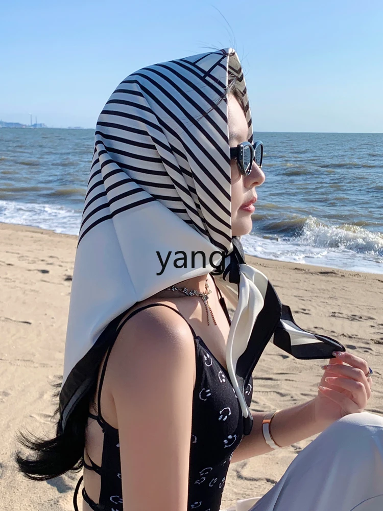 LMM light luxury small square scarf, silk scarf, women's tied headband, summer high-end sense bag, headscarf, triangular scarf.