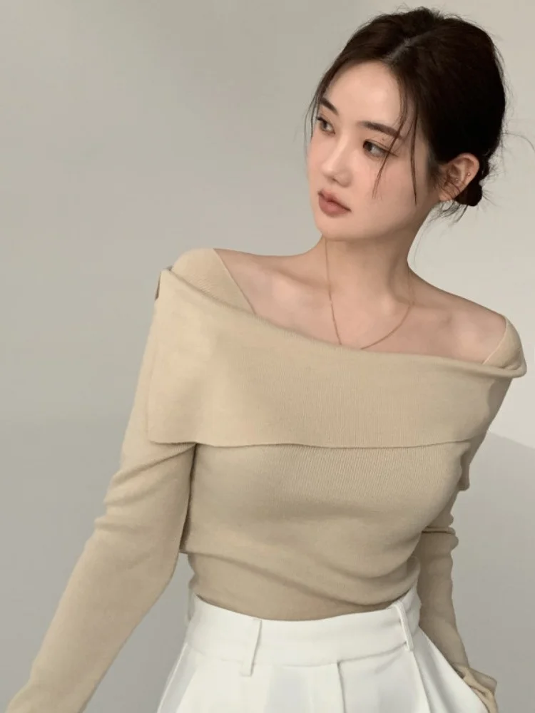 

Chic mat Long Sve Knitted Sweater Women's oulder Bared One-oulder Slimming Design Autumn Faion Casual Wear