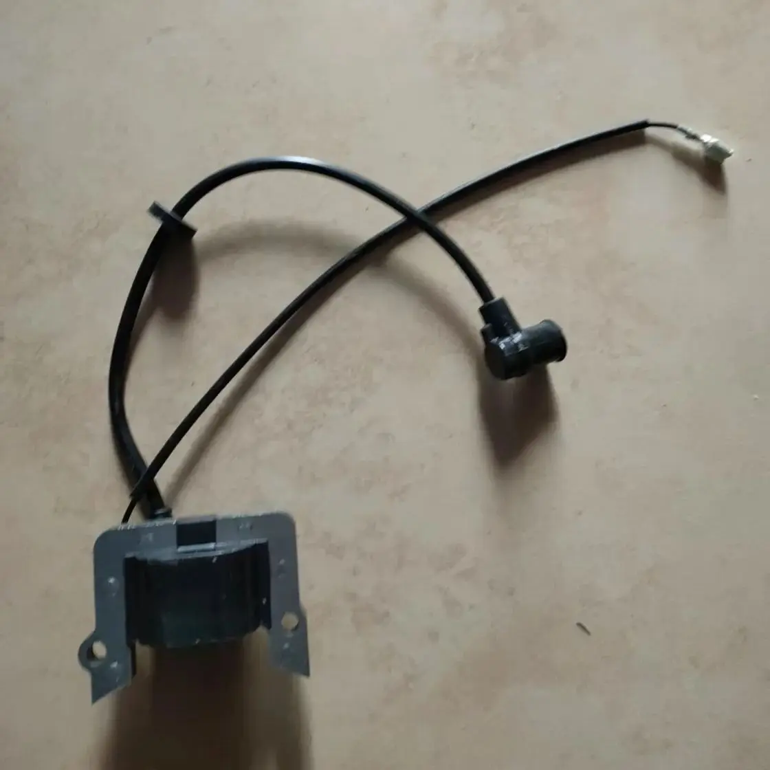 Ignition Coil For Suzuki M120X HM19S2 Hover Mower 1E58FL