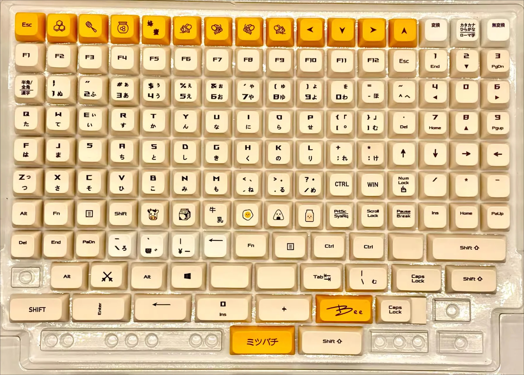 

Honey milk hand-drawn font 156 keys large compatible with XDA hot sublimation keycaps Korea, Japan, Russia, France, English and