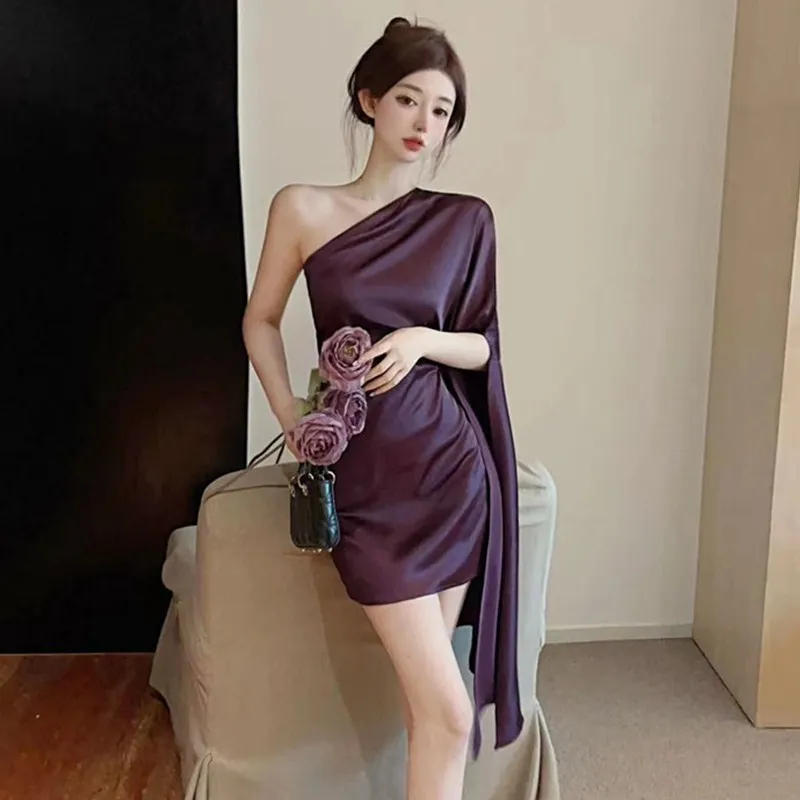 Kalanuqi الساتان ort Dr تصميم غير منتظم لون نقي Bodycon oulder Baring المرأة Faion Ele حصيرة Dr