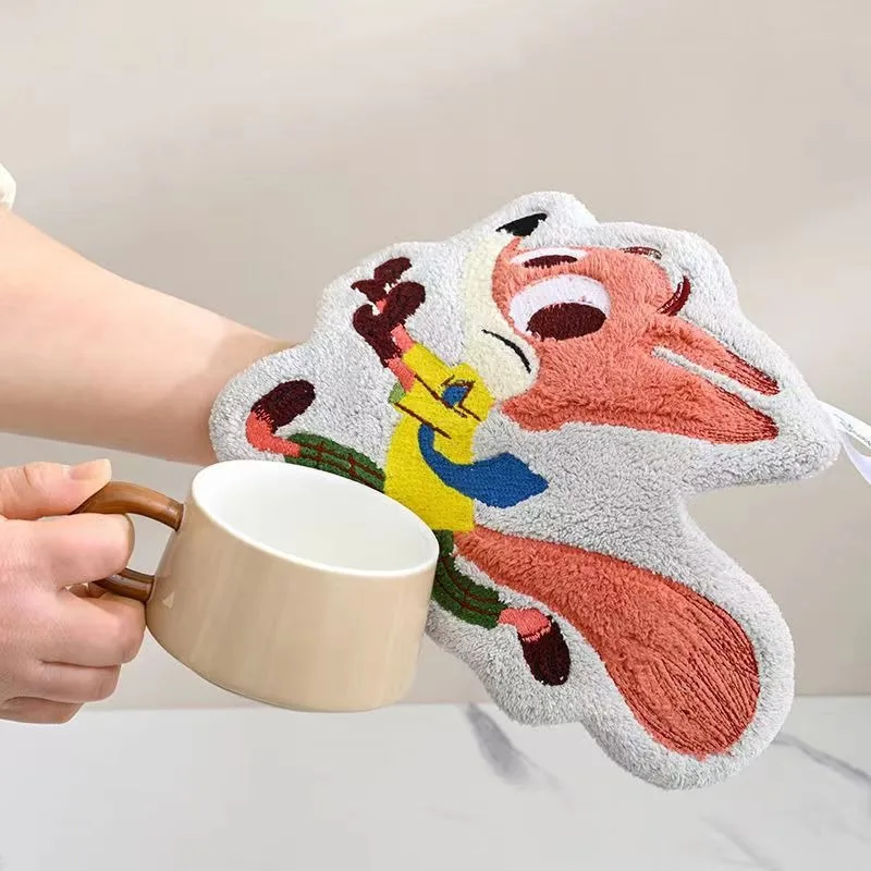 Disney's new three-dimensional cartoon hand towel hanging cute thickened small animal children's hand wipes kitchen bathroom rag