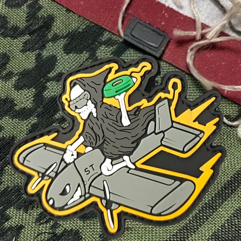 Parche táctico de PVC Piloto Esqueleto con velcro para mochila - imagen 3