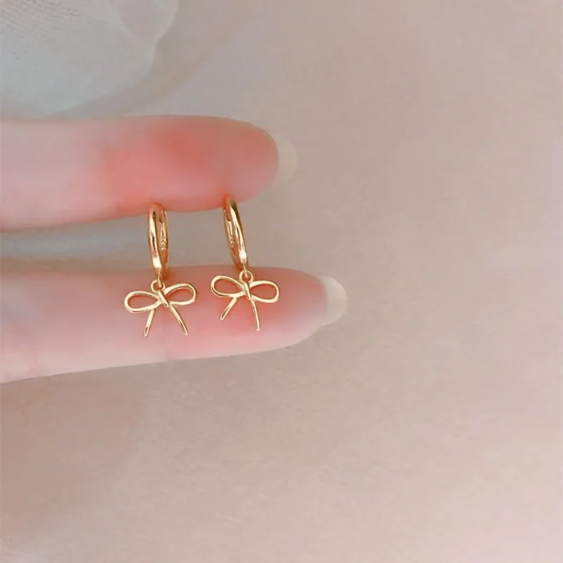 Geometric Line Bow Hoop Earrings for Women Fashion Jewelry Light Luxury Allergy Minimalist Accessories