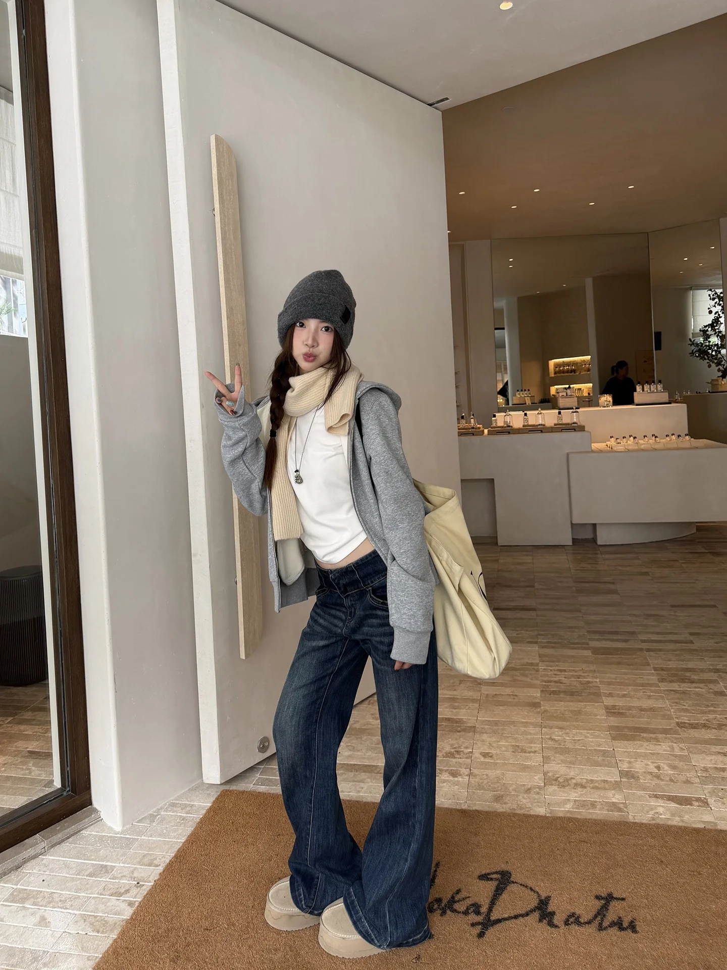 

Женские утепленные зимние джинсы-клеш с низкой посадкой в стиле ретро, широкие повседневные брюки для работы и отдыха, новинка