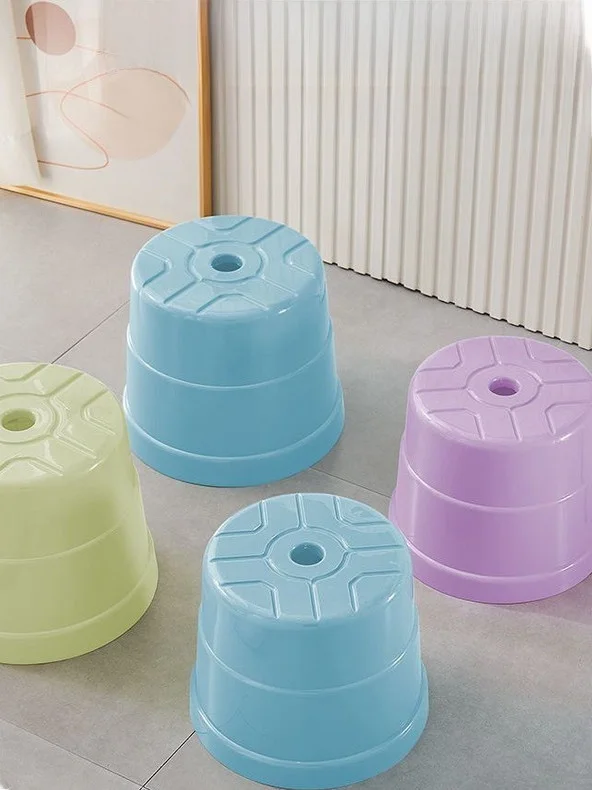 厚みのあるプラスチック製丸型スツール、頑丈でモダンなシンプルスタイル、家庭用ロースツール、耐久性のある柔らかいゴム製ロースツール（屋内用）
