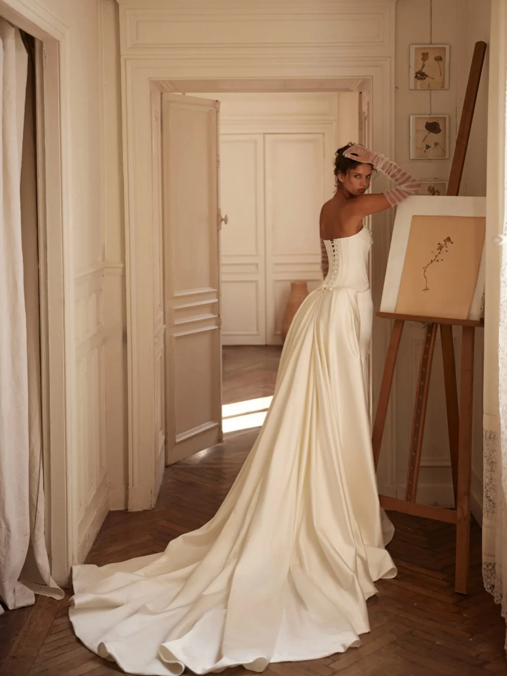 Suknia ślubna w kolorze kości słoniowej z gorsetem, satynowa, długa, z kwiatowym zdobieniem 3D, odpinany tren, suknia ślubna szyta na miarę, bez ramiączek, długa suknia dla panny młodej.