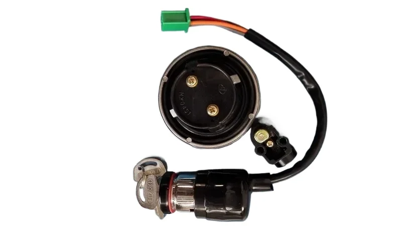 

Комплект замков для Suzuki GN125, GN125H, HJ125-8, а также для GN125 Prince