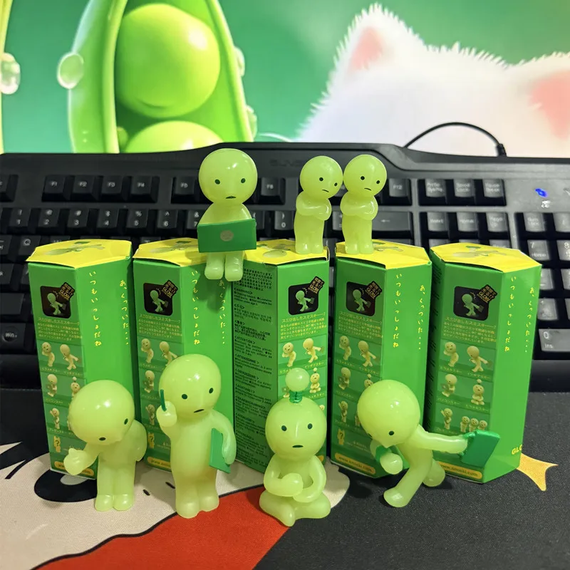 "Mini Office Worker" Glow-in-the-Dark Green Figurine Blind Box Series – Cute Desktop Ornaments & Christmas Gifts
