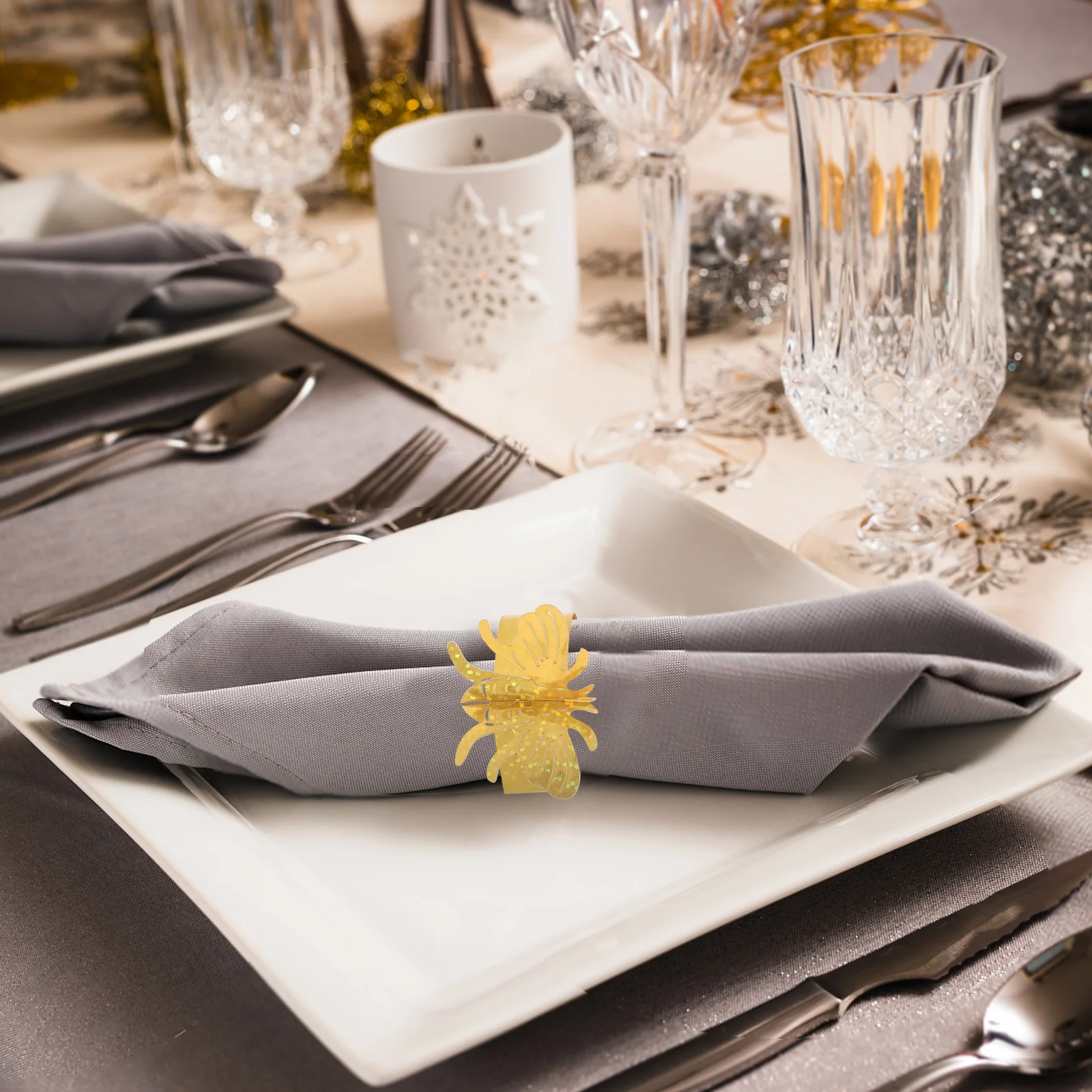 

50Pcs Bee Napkin Rings Shimmering Napkin Holders for Cloth Napkins Party Table Decorations Easter Wedding Banquet Dinner Table