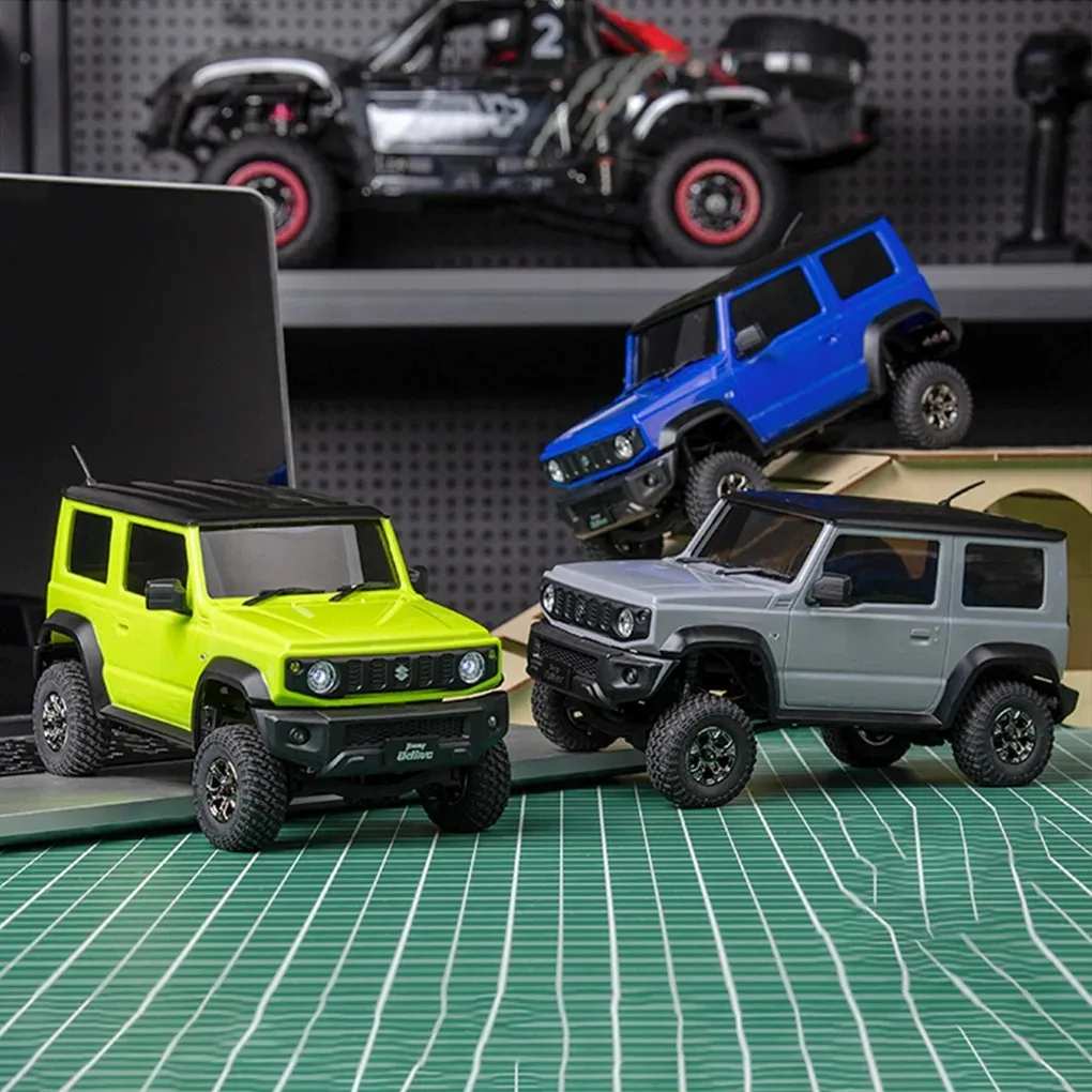 UDIRC UCX2402 RC Auto 1/18 4x4 Simulazione Arrampicata Fuoristrada con Cambio Inversa Modello di Controllo Remoto Auto Giocattolo Regalo