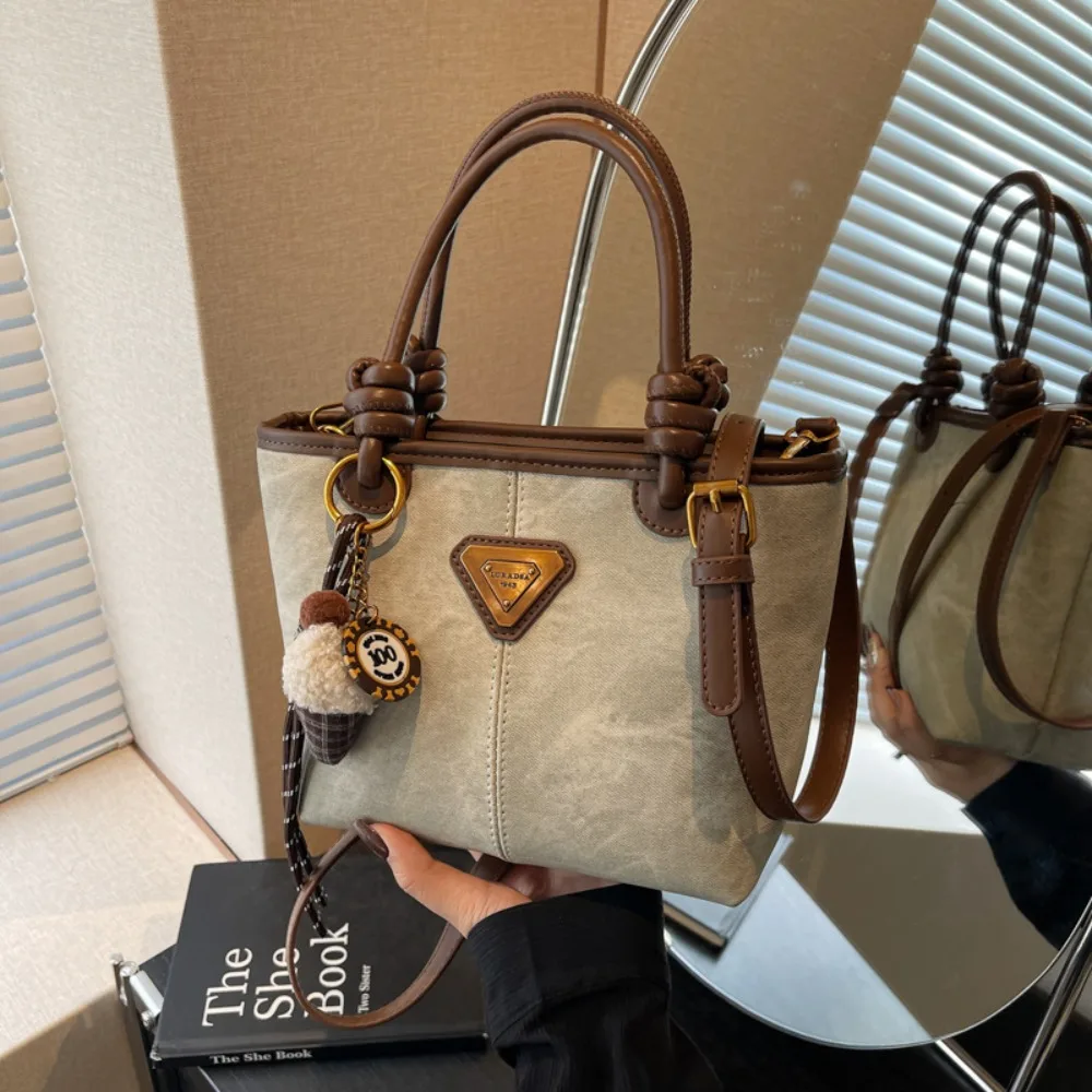 

2025 New Fashionable and Versatile Women's Casual Shoulder Bag, Advanced Sensory Communication, Qin Crossbody Women's Bag