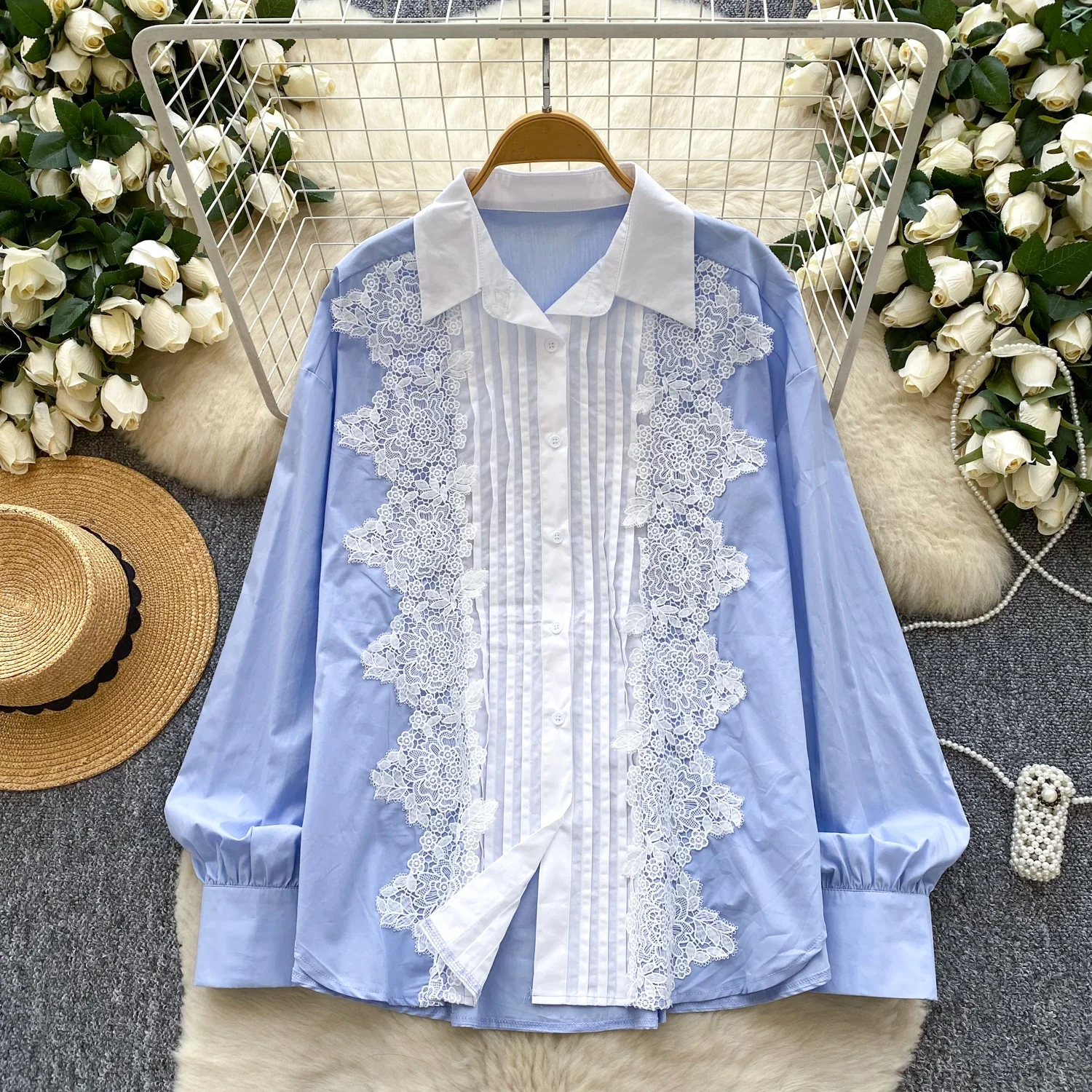 

Clothland Women Sweet Lace Loose Blouse Long Sleeve Oversized lLong Sleeve Shirt Female Retro Fashion Tops Mujer LB370