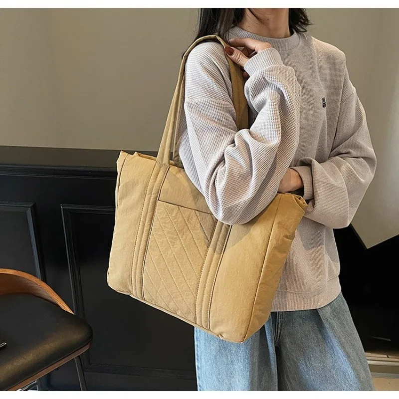 

Unique Vintage Luxury Diaper Bags For Women Large Capacity Leather Tote Bag Elegant Minimalist Classic Designer Fashion