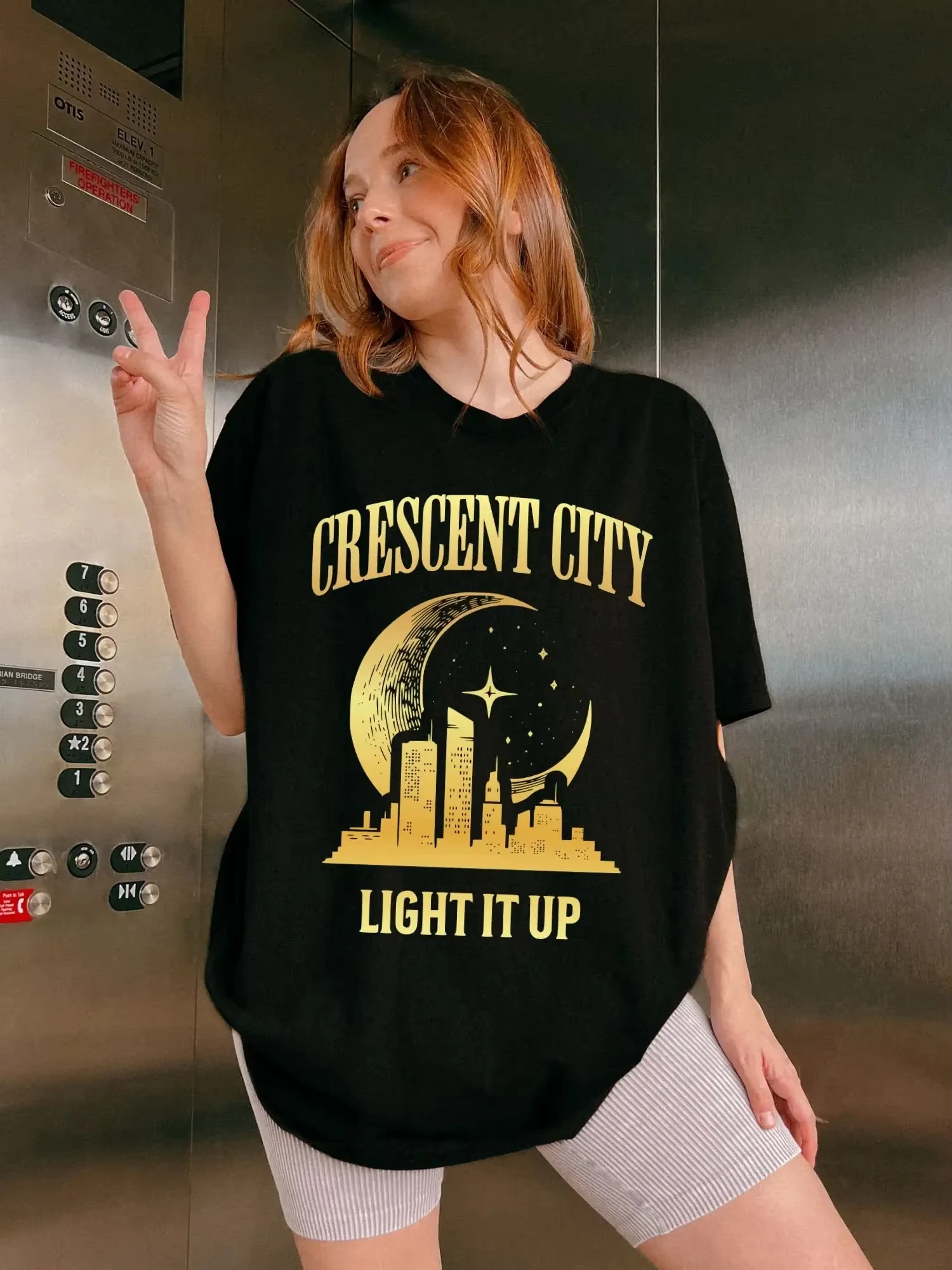 

Crescent City Light It Up Bookish Printed T Shirts ACOTAR Cotton TShirts Top Tee Women Retro Loose Short Sleeve Top
