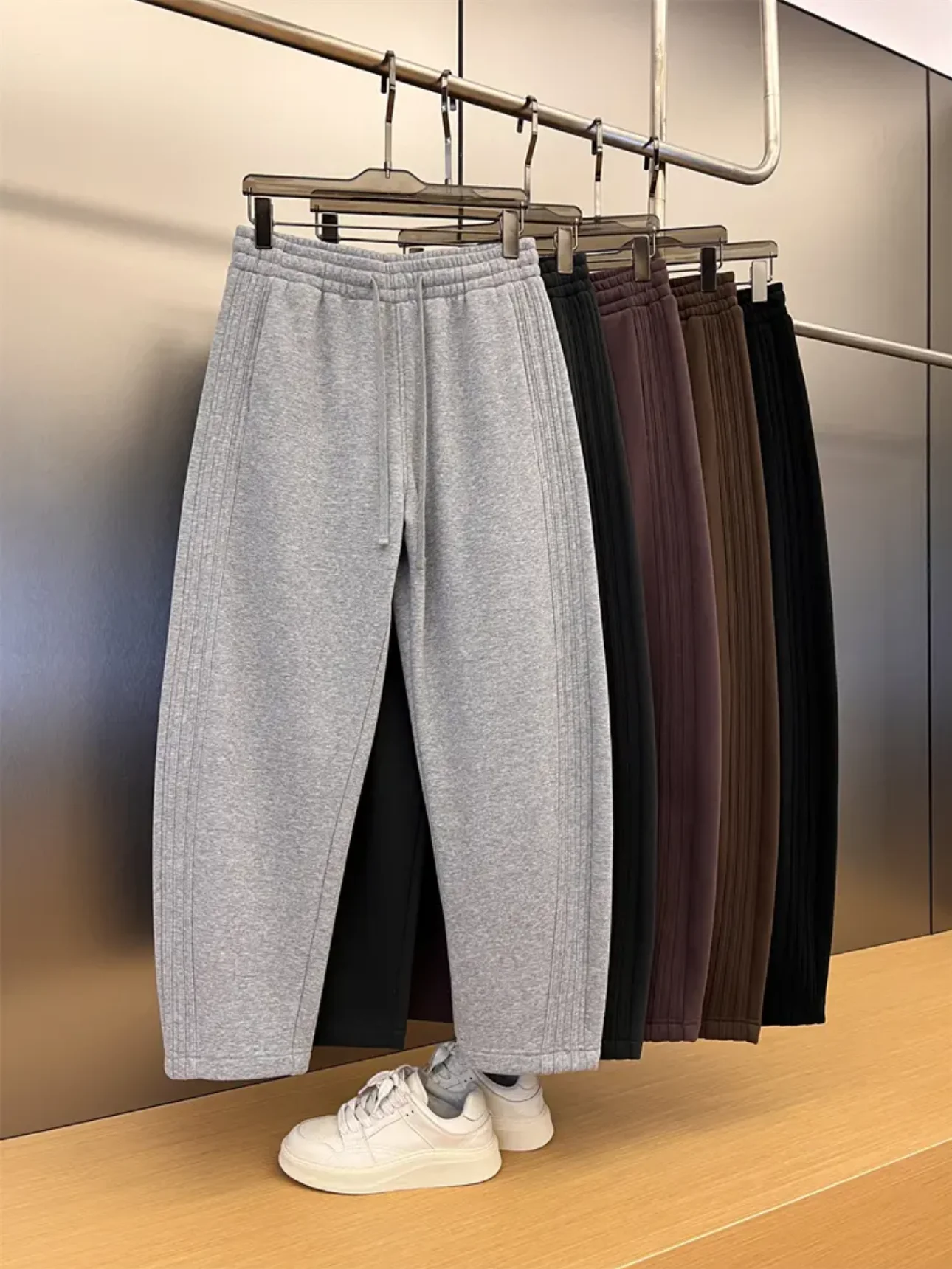 

Мужские повседневные брюки осень 2024, однотонные, с глубокими складками, свободного кроя, широкие штанины, универсальные, для весны и молодежи