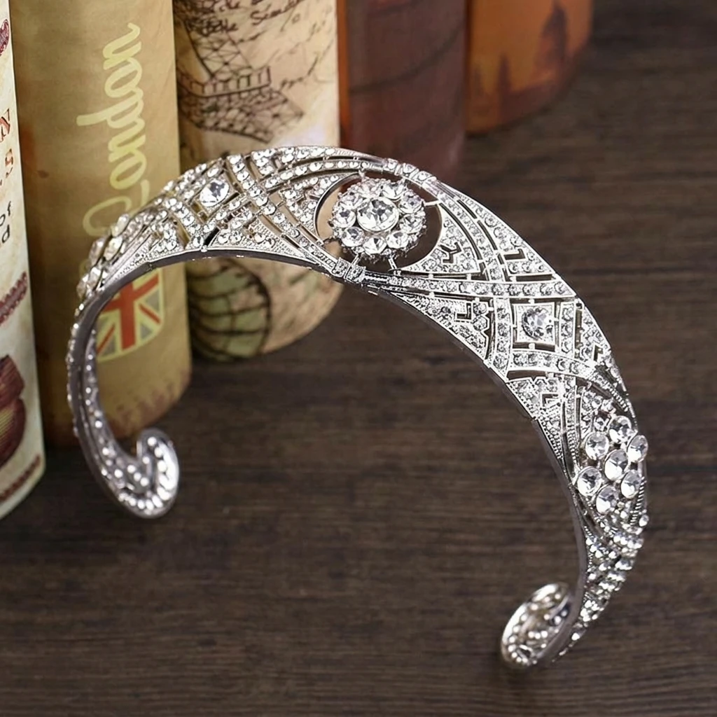 Bridal Tiara Sparkling for Wedding Ceremony Luxury Silver Alloy Queen Headpiece Elegant Party Accessories