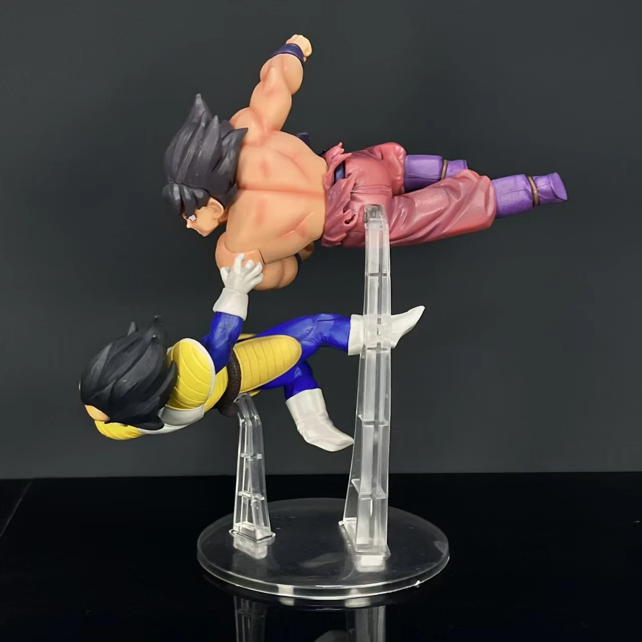 Collection de statues Dragon Ball Goku Vs Vegeta, scène classique, modèle de figurine de film d'anime, décoration de bureau, jouet d'ornement, cadeau, 23cm