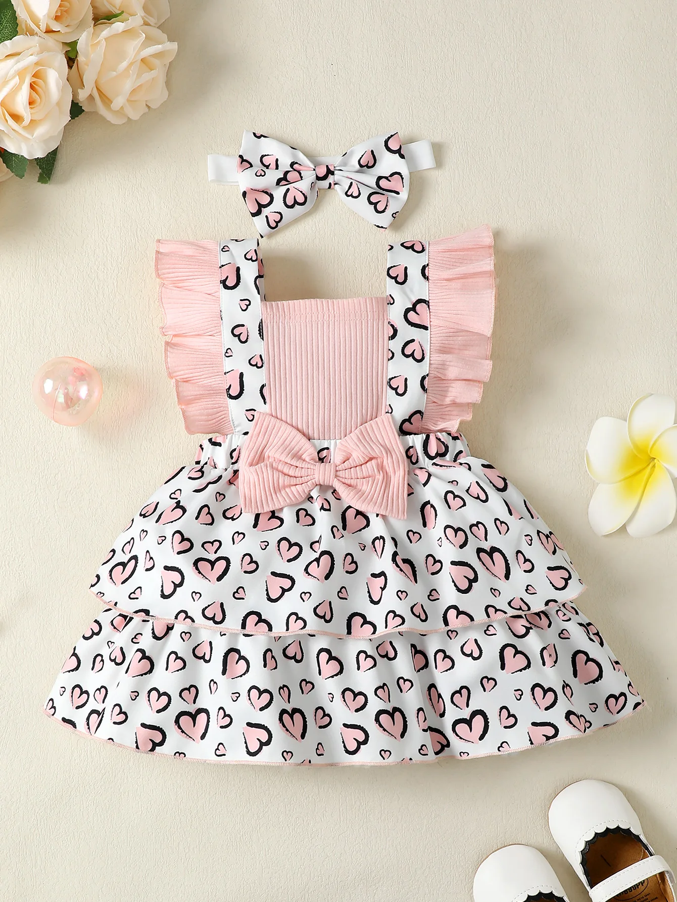 0-2 Year Old Newborn Baby Girl With Flying Sleeves Love Printed Shoulder Straps Fashionable Dress