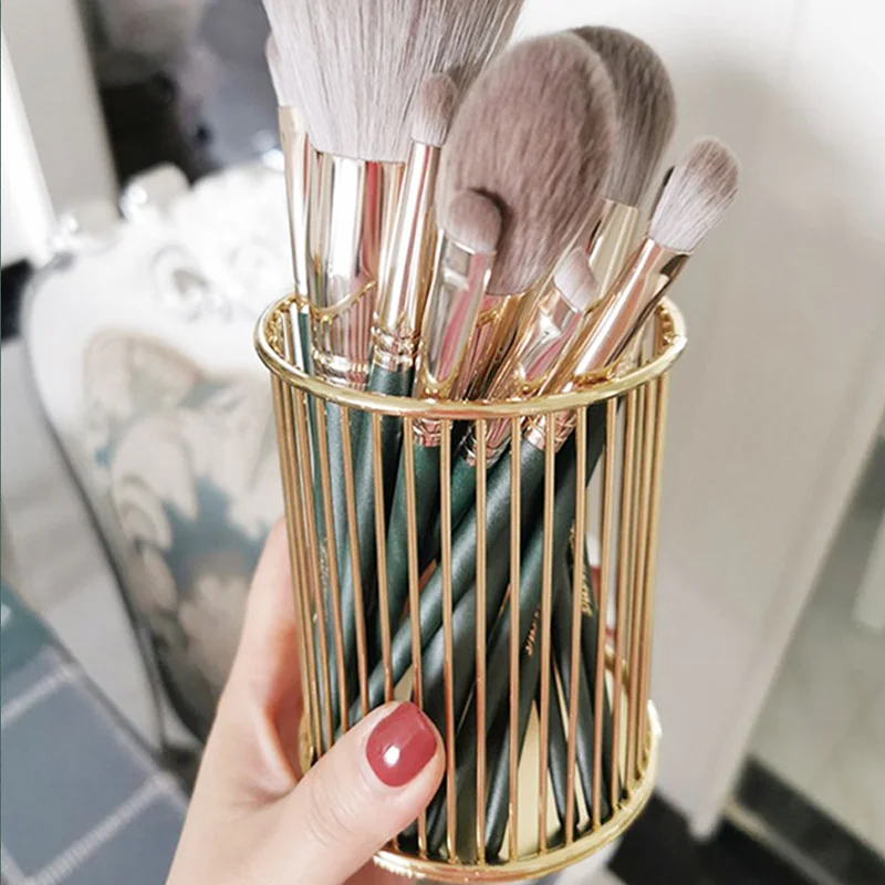 1pcs Makeup Brushes Cylinder PU Leather Pouch Travel Organizer Brushes Cosmetic Case Empty Portable Holder Make up Bucket