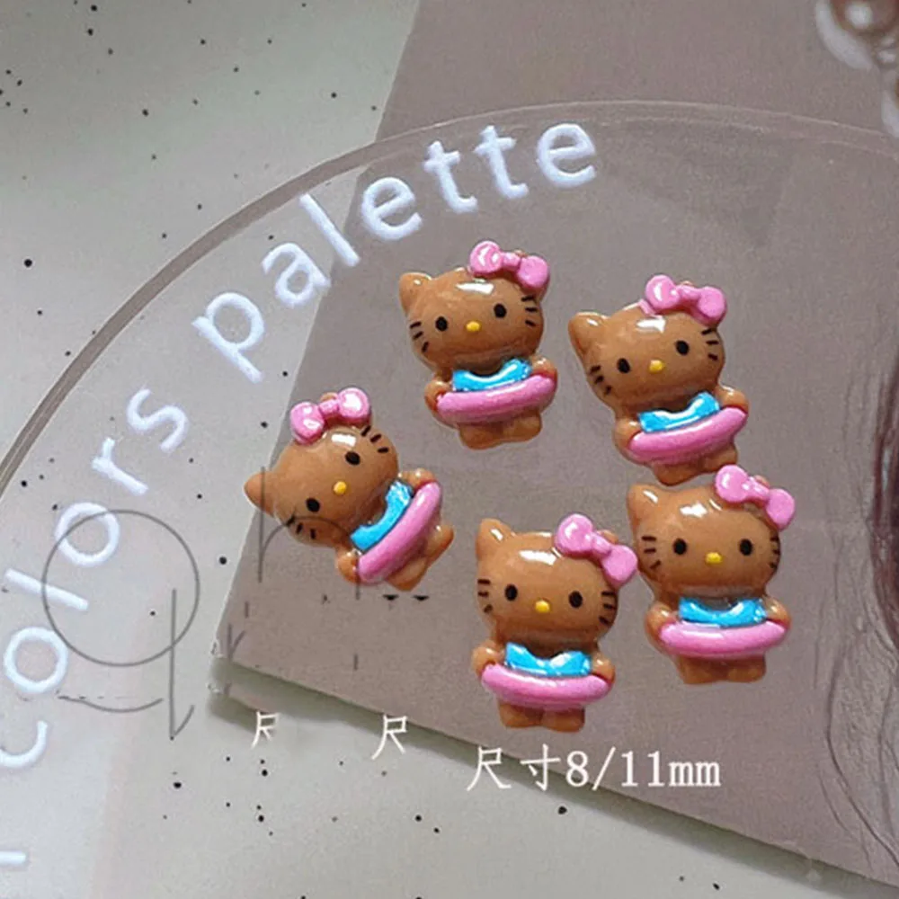 100pcs 3D ฮาวายฟอกหนัง Kitty ตกแต่งเล็บน่ารักบิกินี่ HelloKitty สีชมพูว่ายน้ํากระโปรงเล็บ Charms Y2K ฤดูร้อนเล็บอะไหล่
