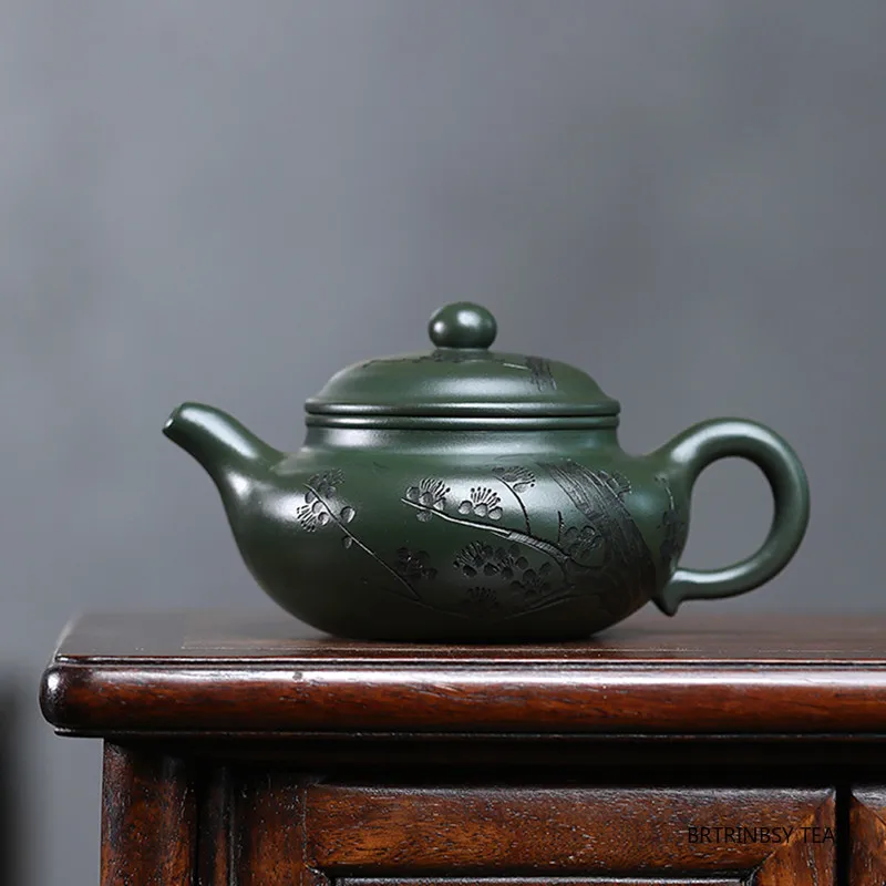 

Chinese Yixing Handmade Purple Clay Teapot Hand-carved Plum Blossom Pattern Tea Pot Raw Ore Green Mud Kettle Zisha Tea Set 300ml