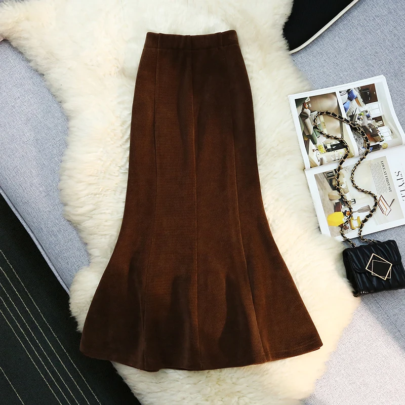 레트로 블랙 코듀로이 바디콘 머메이드 스커트 두꺼운 백슬릿 미디 펜슬 스커트 여성용 우아한 겨울 오피스웨어