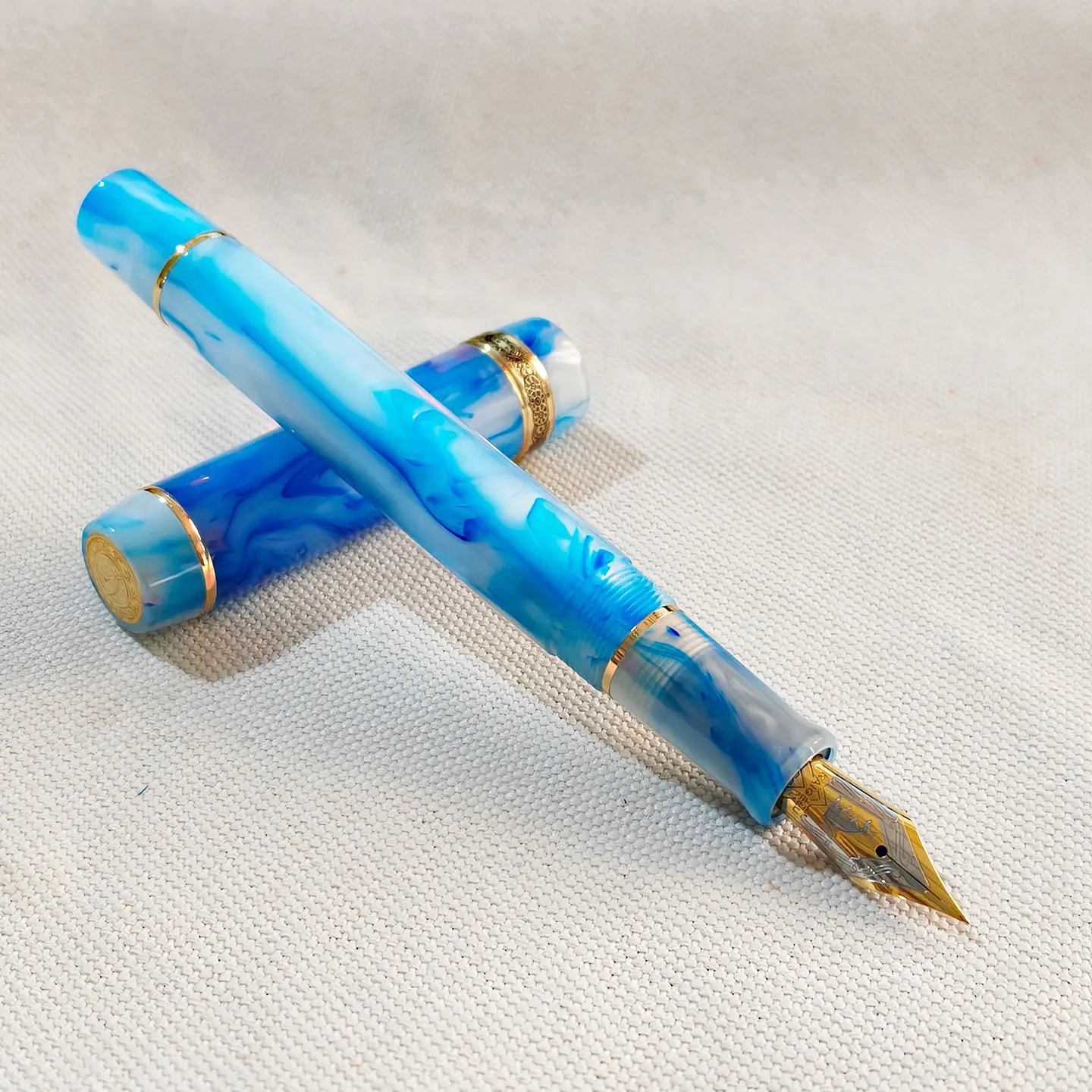 

Новая акриловая перьевая ручка Kaigelu 316A синего цвета, классическая ручка с перьями EF/F/M, подарочная, гладкое письмо, для студентов и офиса