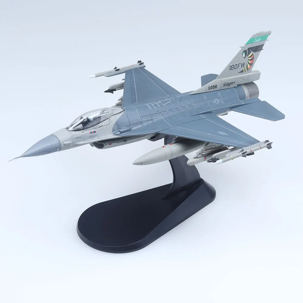 

1/72 F-16C Литая модель самолета Fighting Falcon Jet Stingers для подарка