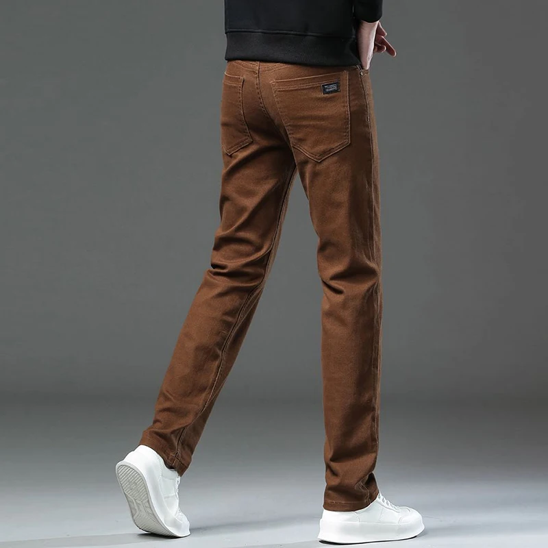 남성 스마트 캐주얼 미드라이즈 슬림핏 청바지 남성 루즈 스트레이트 탄력성 데님 팬츠 데일리 하이엔드 패션 클레이-옐로우 바지