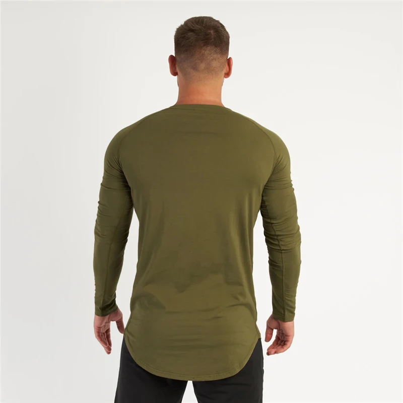 Maglietta a maniche lunghe Fitness in cotone Slim Fit primavera autunno maglietta sportiva da uomo maglietta da corsa con scollo a o maglietta da