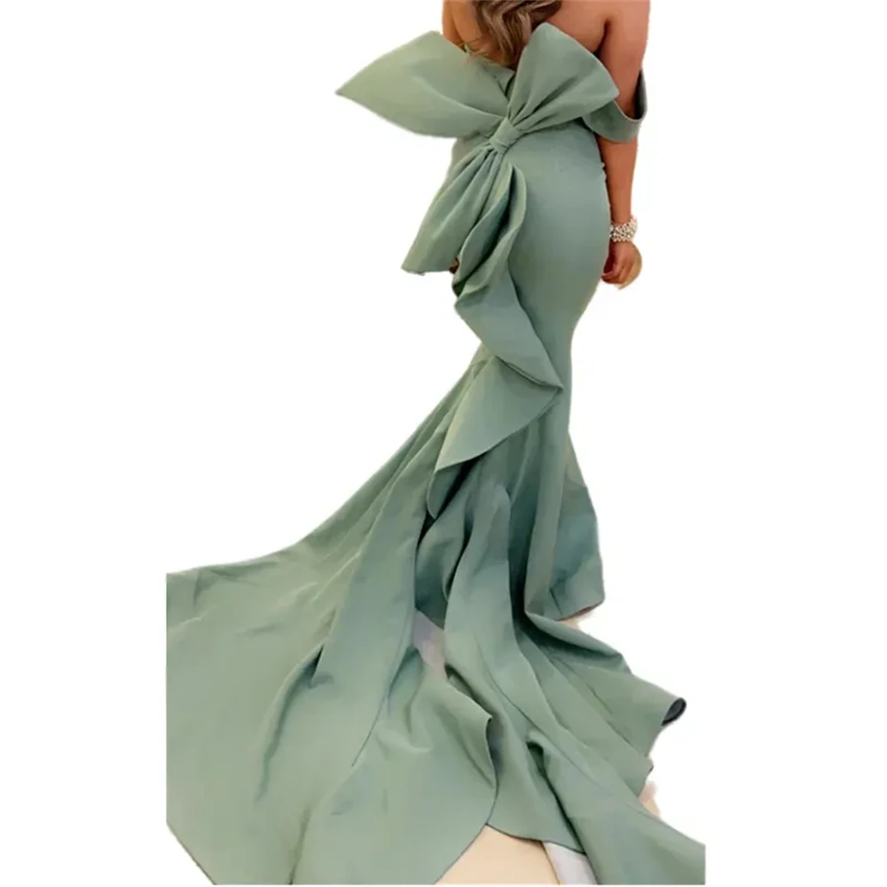 Elegante abito da sera a sirena verde chiaro con fiocco senza spalline in raso per occasioni speciali abito da ballo da donna personalizzato