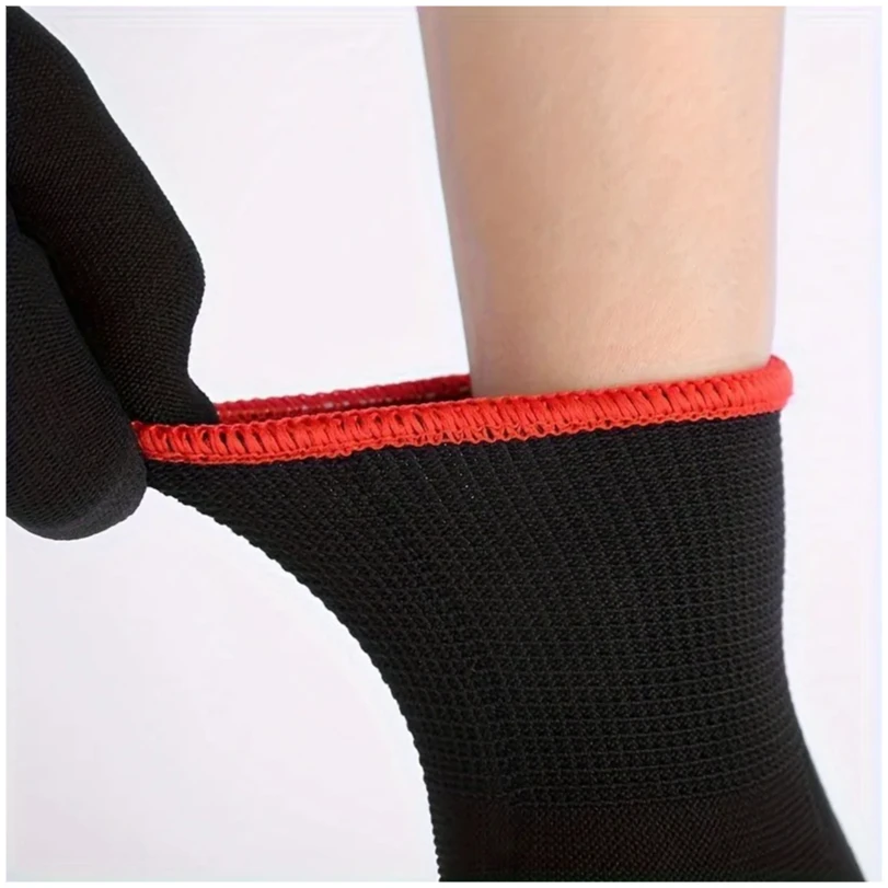 A set of breathable nylon garden work gloves, without PU coating and silicone, not waterproof, used for excavation and planting
