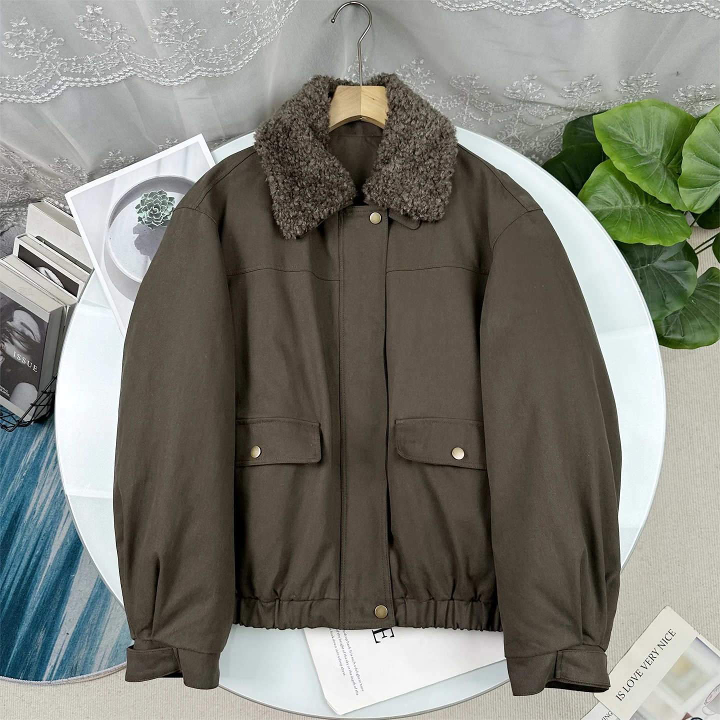 

Thickened Warm Duck down Jacket Brown Fur Collar Retro Style Small Size Slim Fit Workwear Style Coat for Women Winter Outerwear