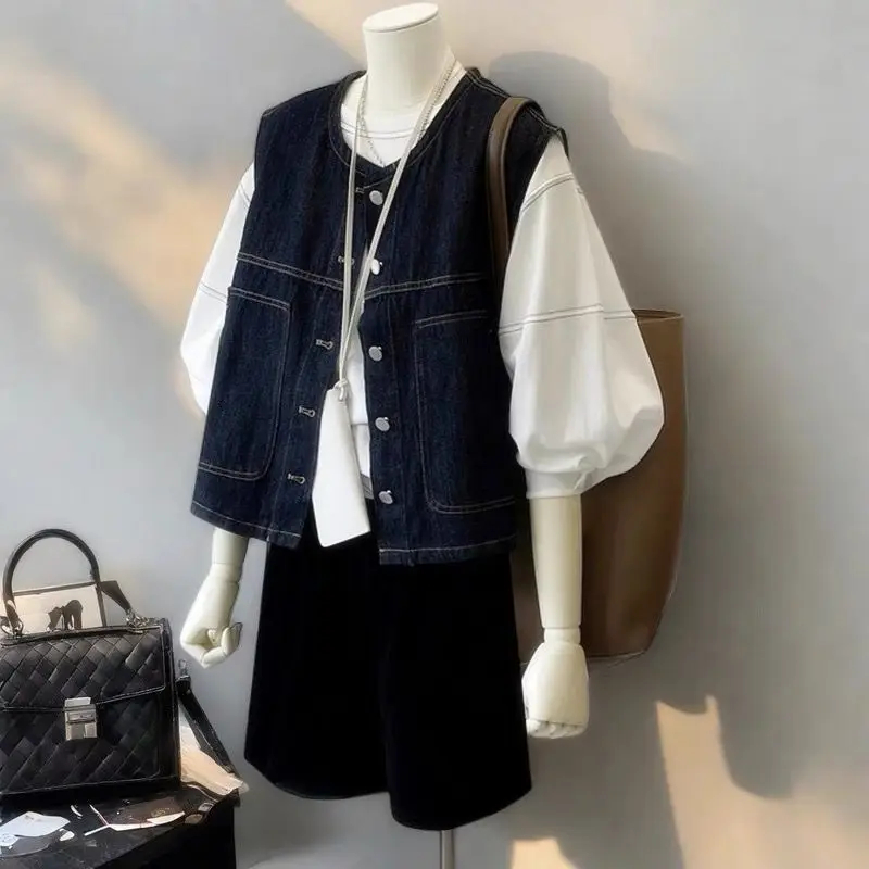 Fashionable Short Blue Grey Denim Vest Retro Design Sleeveless Jacket Women's Outerwear Cotton Polyester Blend Autumn New Arr...