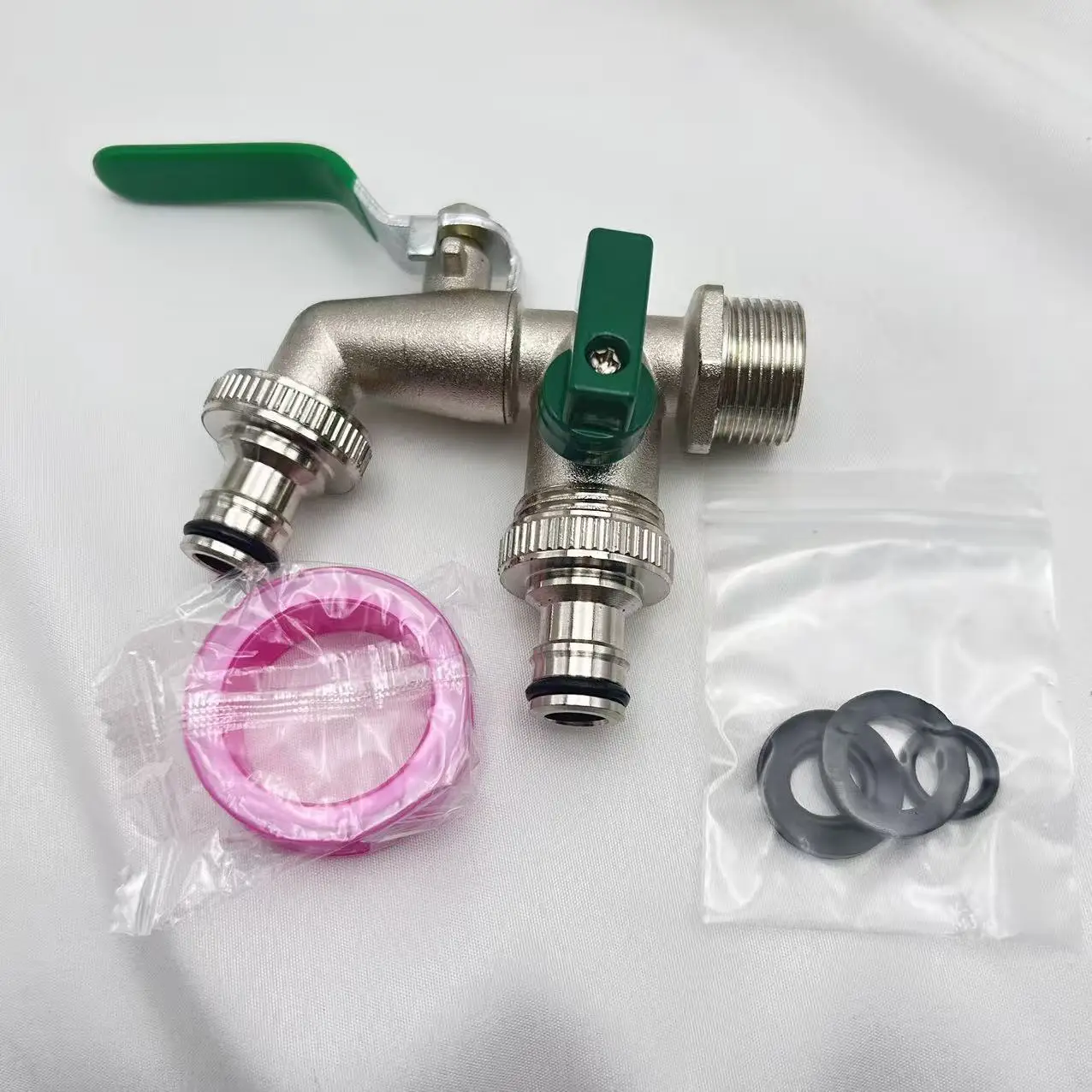 3/4 gardening zinc alloy faucet with one in and two out dual nipple faucet