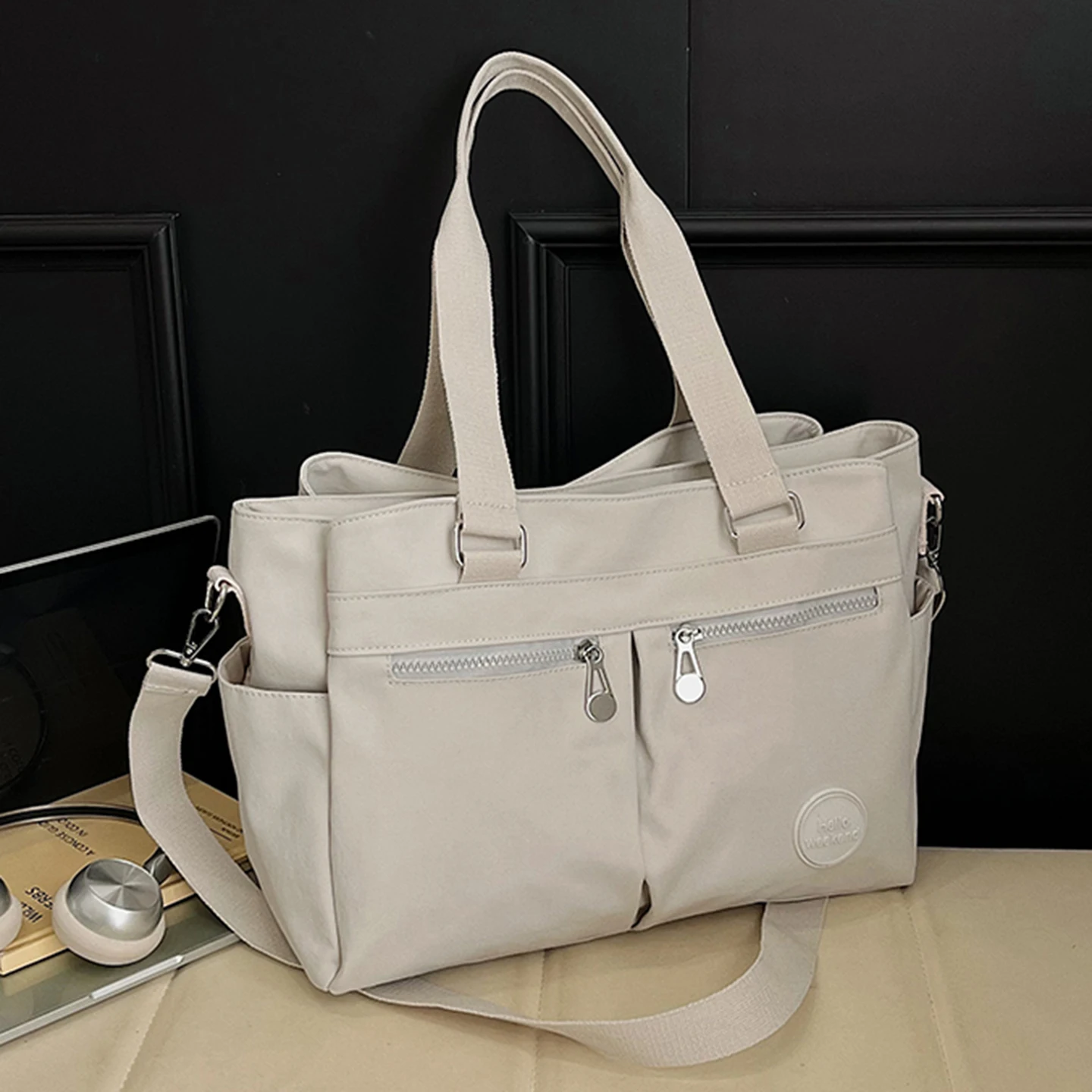 2026 New Ladies Large Capacity Nylon Tote Bag Handbag Commuter Lightweight Bag for Work Single Shoulder Crossbody Bag