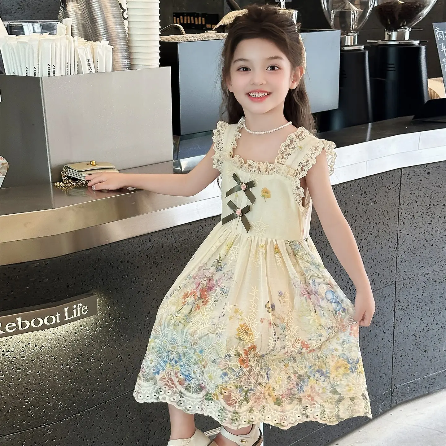 Summer Floral Lace Dress for Girls 2025 New Style Cute Princess Dress with Childrens Temperament Birthday Dress