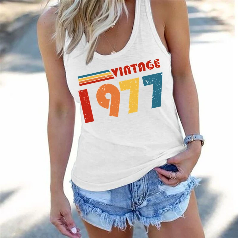 1977 Retro Birthday Year Print Tank Top Women Casual Vintage Sleeveless Crew Neck Vest Gifts for Mother Mama Mom