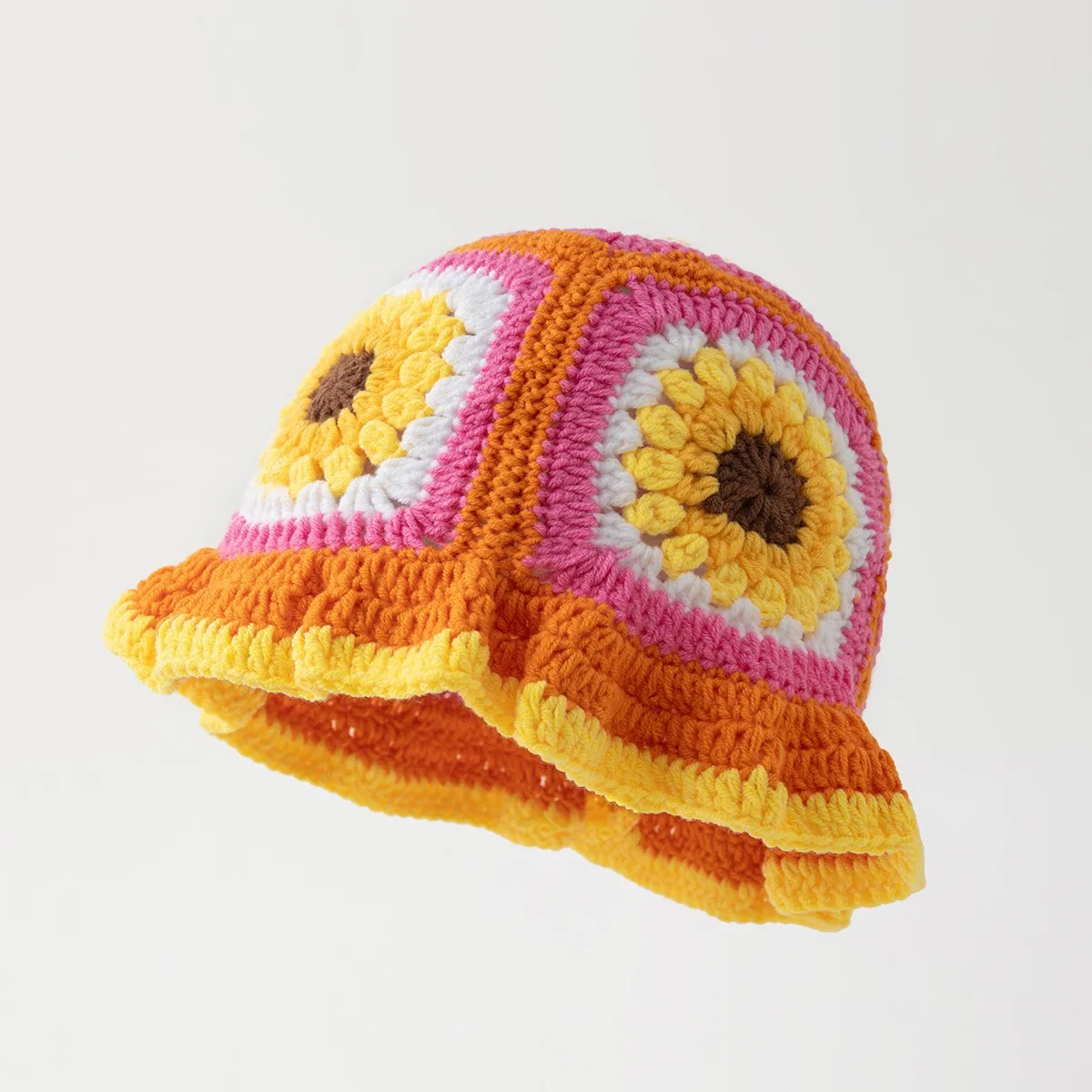 

Japanese sweet hand-cooked hollow fisherman hat autumn and winter sunflower pastoral style Zuma flower parquet vintage pot hat