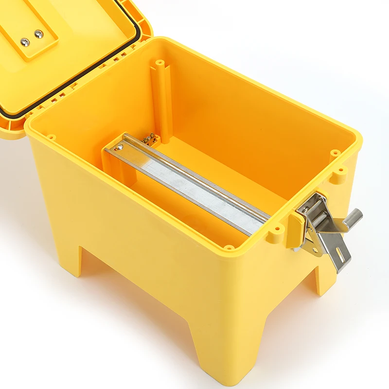 

12WAY Portable industrial explosion-proof mobile socket Construction site distribution Plastic power Rainproof