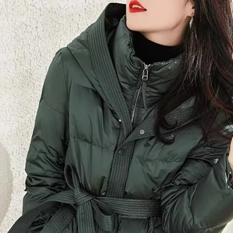 2025 Winter Women\'s Down Cotton Jackets Ultra Light Warm Cusual Coat Female Puffer Jacket With Belt Hooded Short Parka Snow Tops