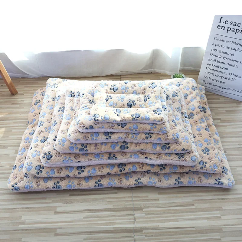 Flannel Pet Mat Dog Bed Cat Bed Thicken Sleeping Mat Dog Blanket Mat for Puppy Kitten Pet Dog Bed for Small Large Dogs Pet Rug