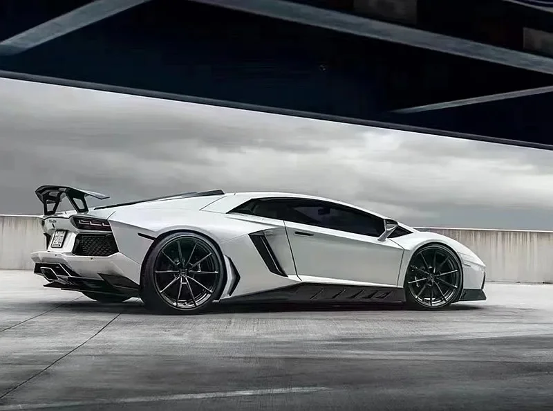 

Nov style carbon fiber side skirt for Lamborghini Aventador LP700 LP720 LP750 2011-2015