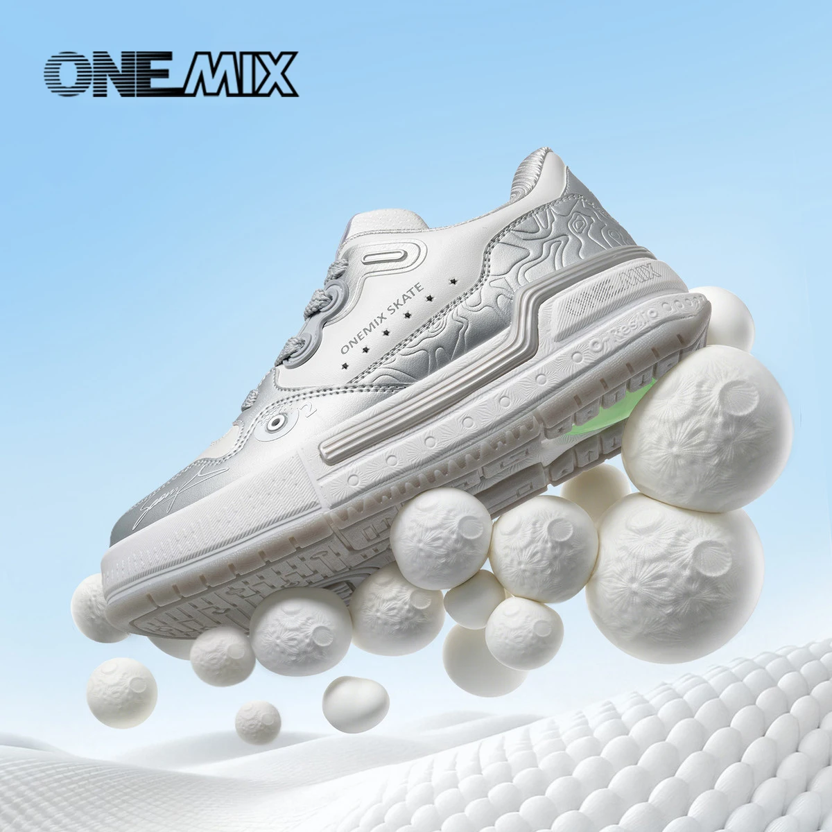 ONEMIX New Unisex Skate Shoes Retro Sneakers Casual Sport Shoes Streetwear Fashion Shoes Comfortable Everyday Walking Shoes