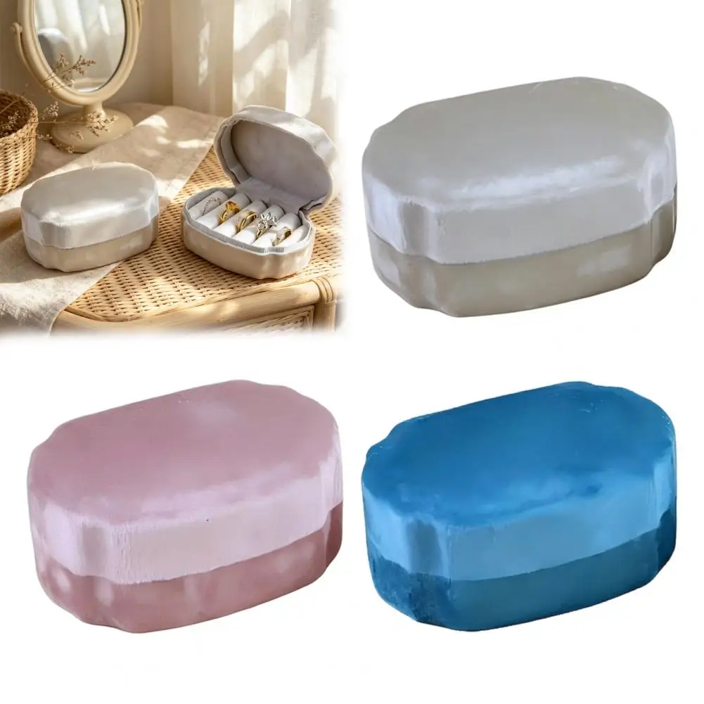 Vintage Velvet Oval Ring Box Mini Multi Slots Soft Inner Luxury Jewelry Storage Case For Proposal Keepsake Engagement Gift