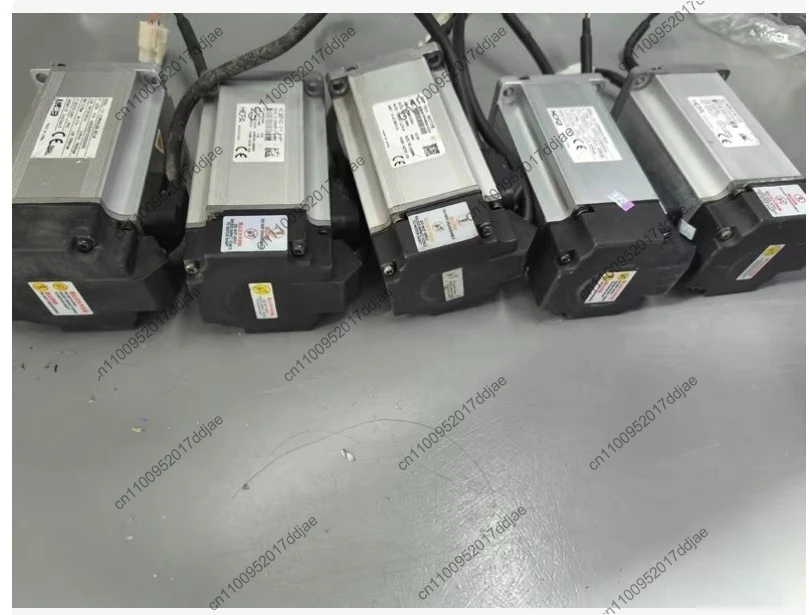 SV-X3MH040A-N2LN Prueba de motor de segunda mano OK