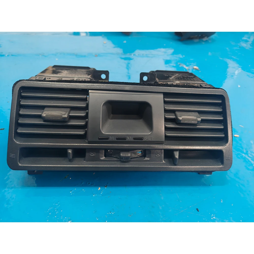 

Панель приборов с часами и воздуховодами кондиционера для Mitsubishi Pajero Montero V31 V32 V33